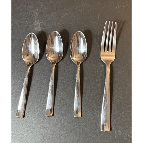 Oneida‎ Flight Stainless Flatware 3 Teaspoons & 1 Dinner Fork – China 90-204 - Picture 2 of 12